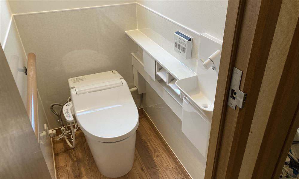トイレにキッチンパネル